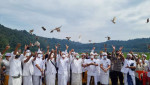 Upacara Danu Kerthi Perayaan Rahina Tumpek Uye, Kecamatan Buleleng Ikut Serta Pelepasan Binatang di Danau Tamblingan