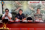 Pemerintah Kecamatan Buleleng Bagikan  1.595 Bendara Merah Putih Terhadap Desa/Keluraha Kecamatan Buleleng